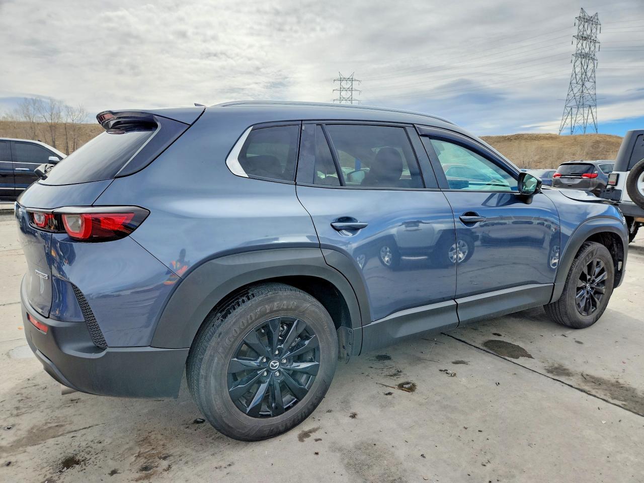 2024 Mazda Cx-50 Premium - zdjęcie 3