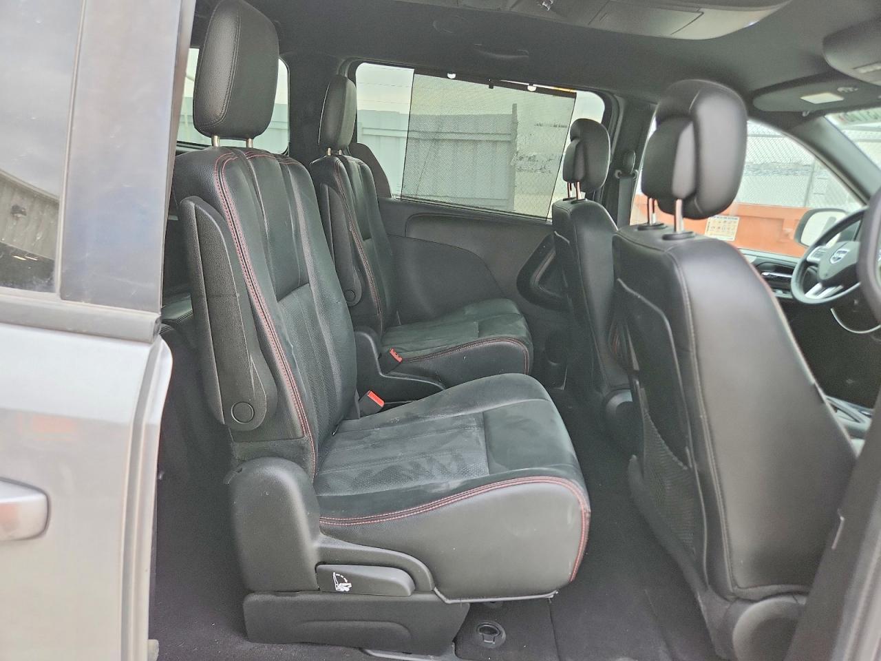 2019 Dodge Grand Caravan Gt - zdjęcie 11