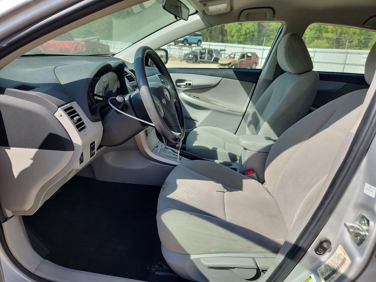 2013 Toyota Corolla Le - zdjęcie 7