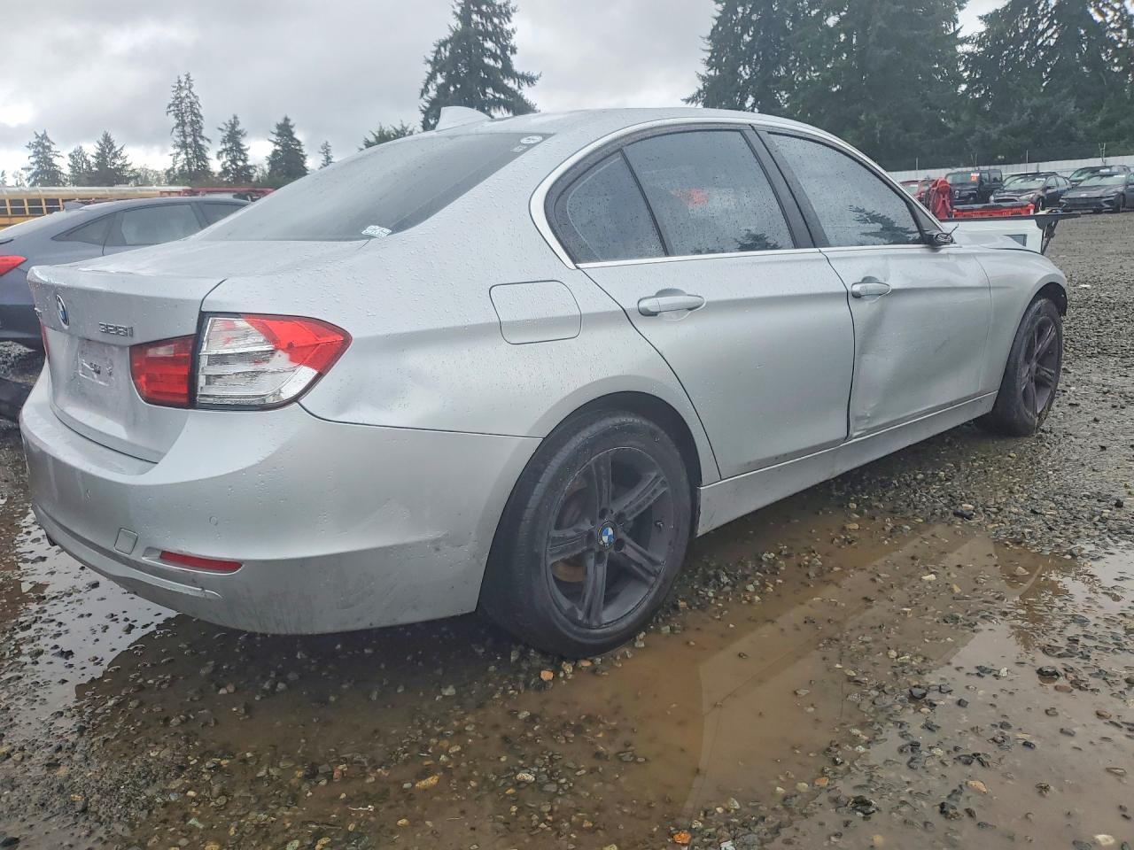 BMW Seria 3 - zdjęcie 3
