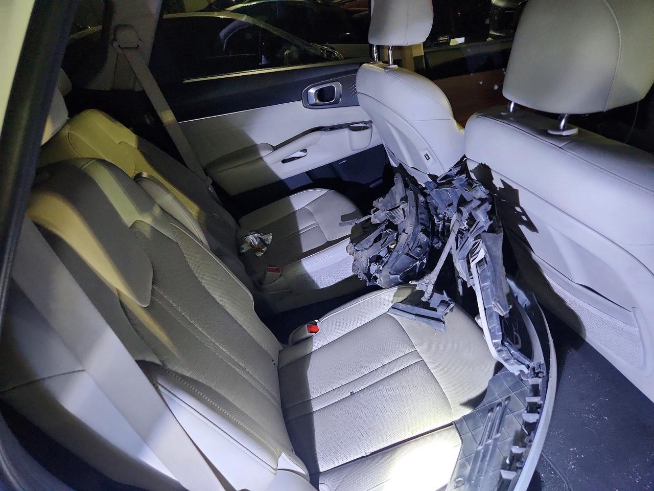 2022 Kia Sorento Plug-In Hybrid Sx Prestige - zdjęcie 11