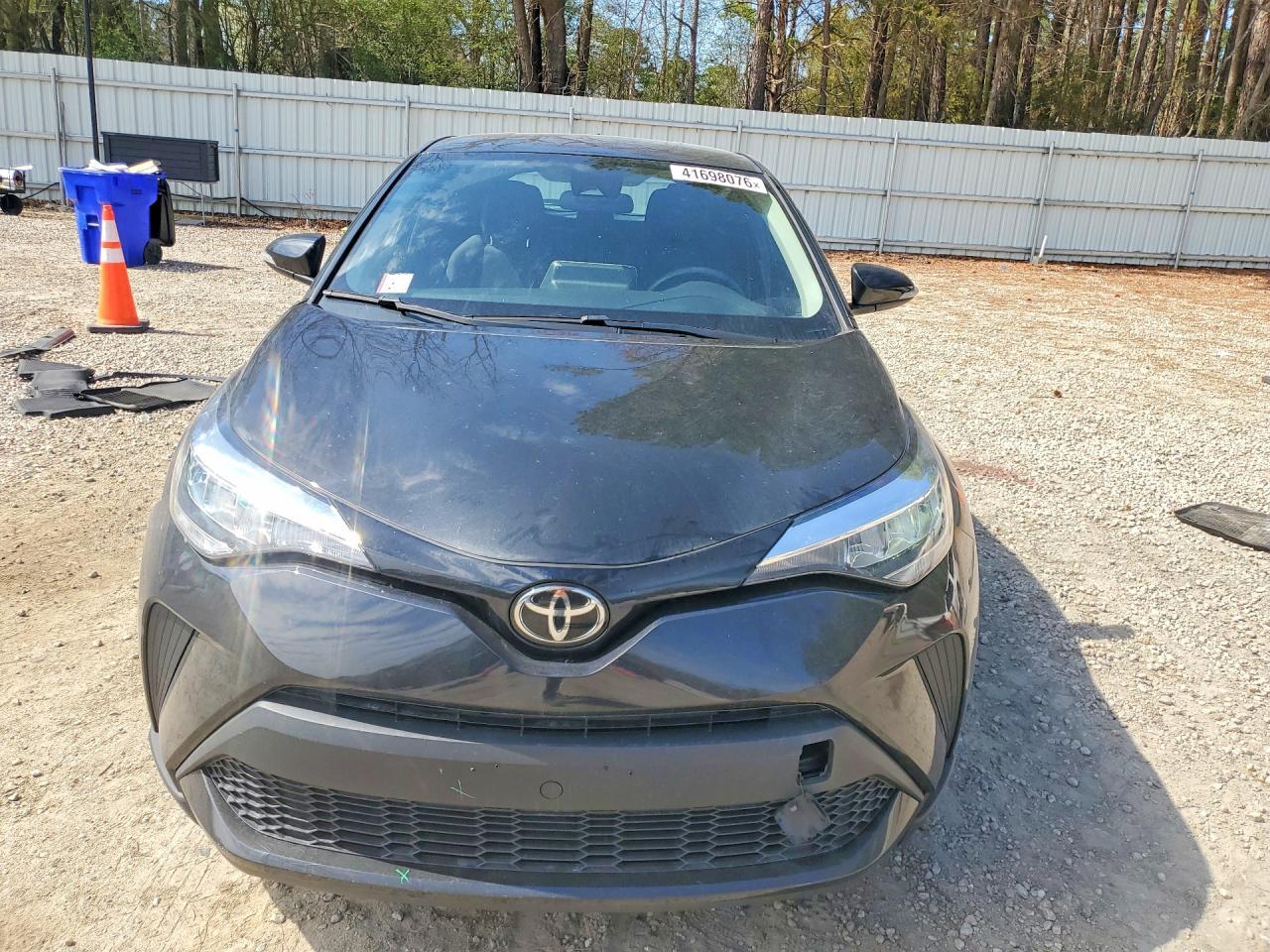 2021 Toyota C-Hr Le - zdjęcie 5