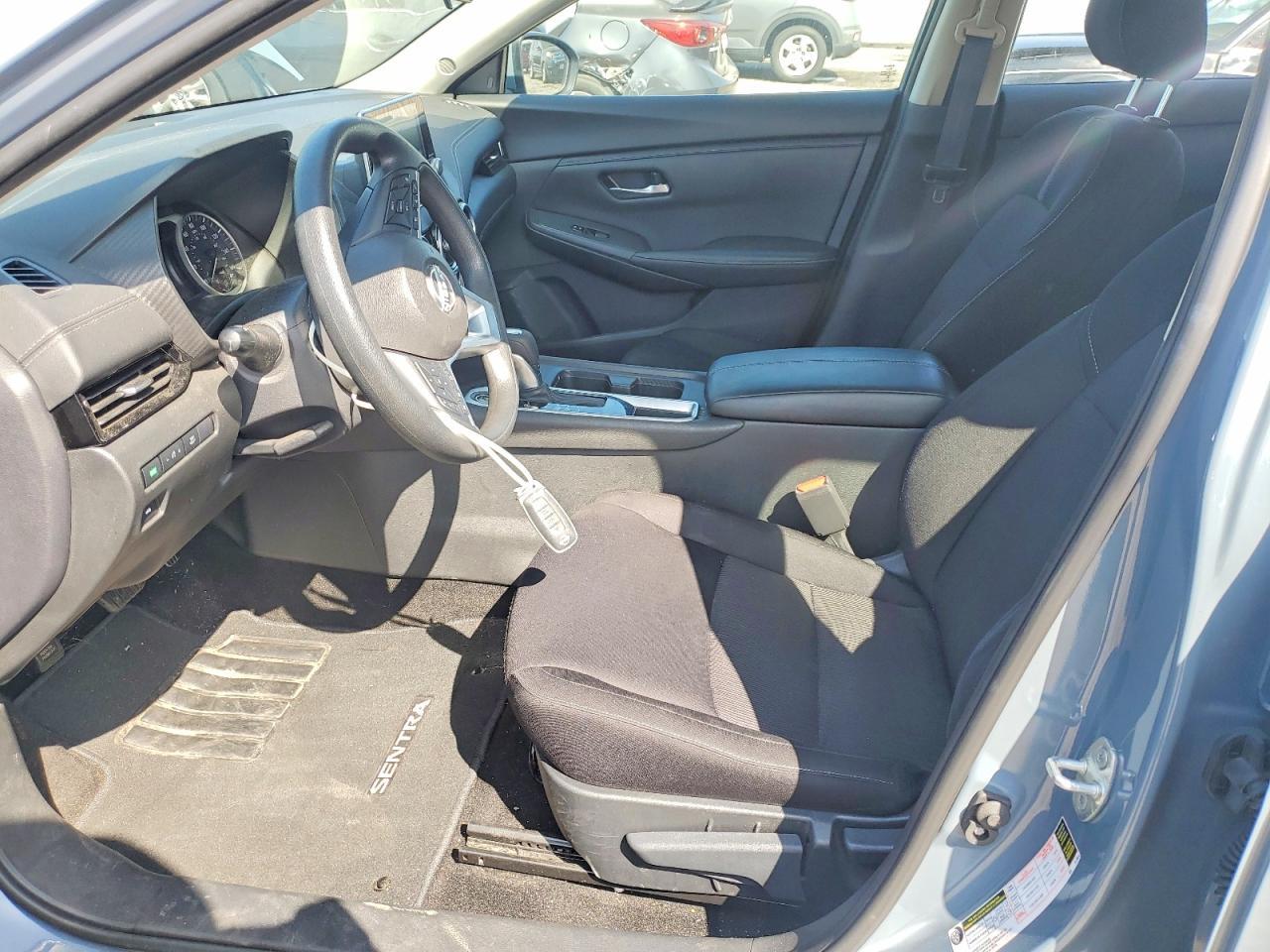 2024 Nissan Sentra Sv - zdjęcie 7