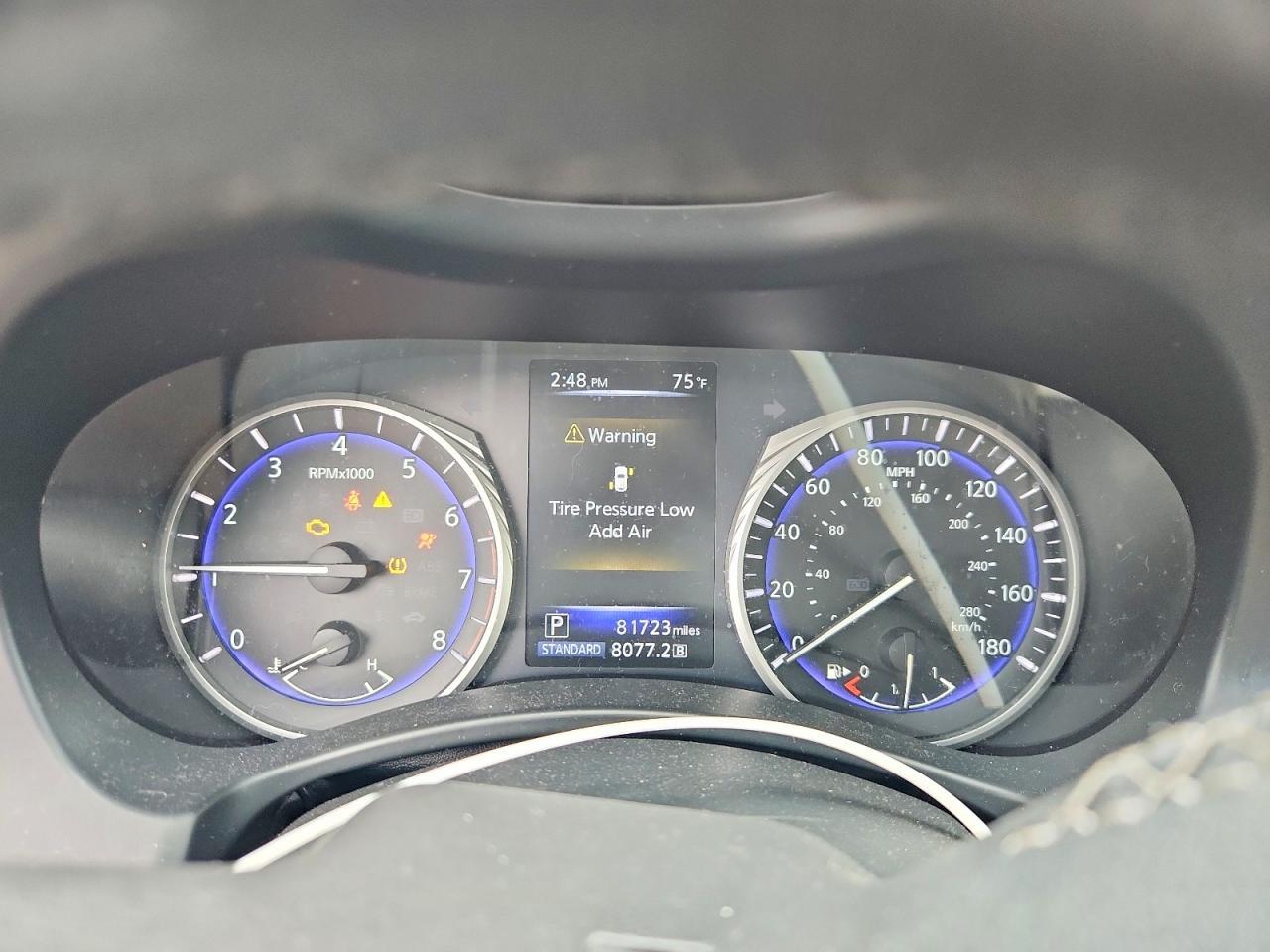 2018 Infiniti Q60 2.0T Luxe - zdjęcie 9