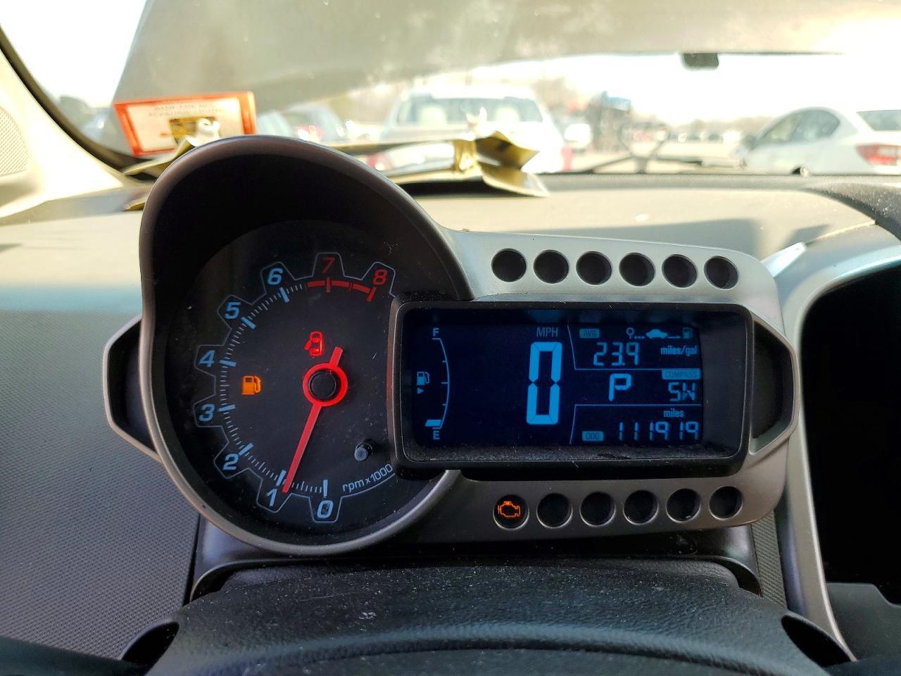 2013 Chevrolet Sonic Lt - zdjęcie 9