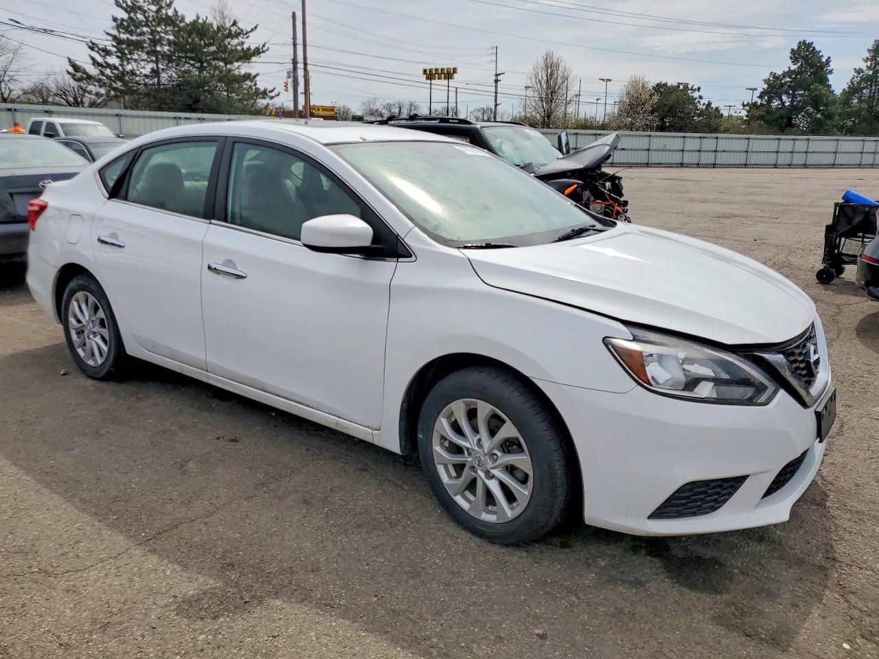 2016 Nissan Sentra Sv - zdjęcie 4