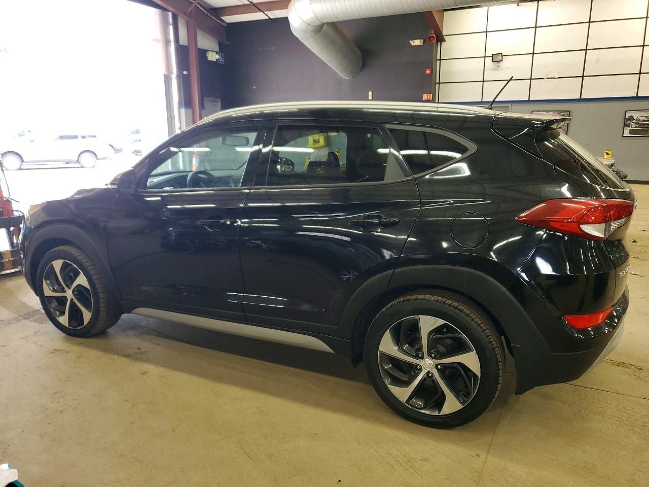 2017 Hyundai Tucson Sport - zdjęcie 2