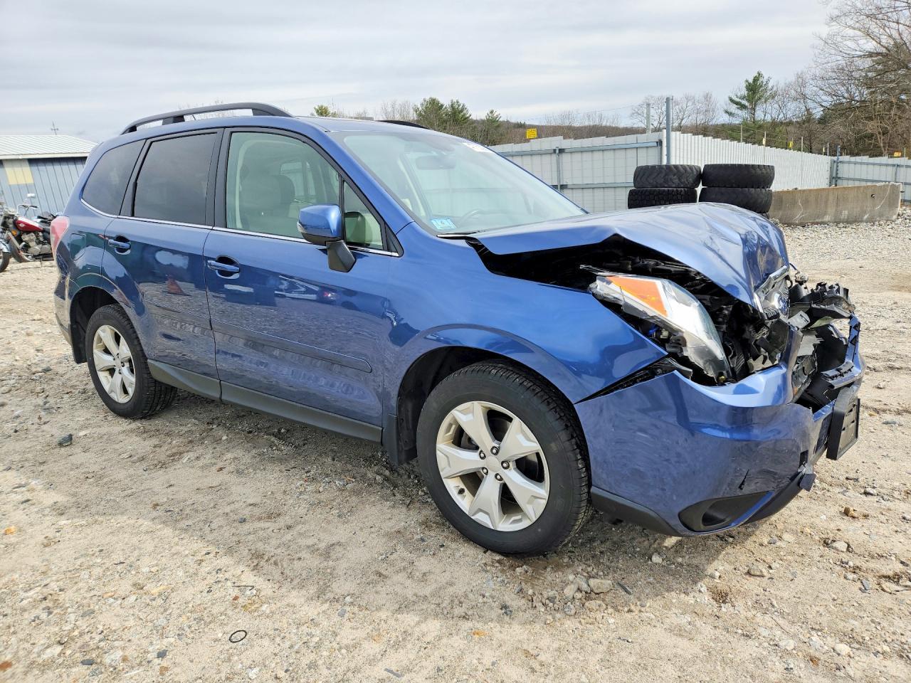 2014 Subaru Forester 2.5I Touring - zdjęcie 4