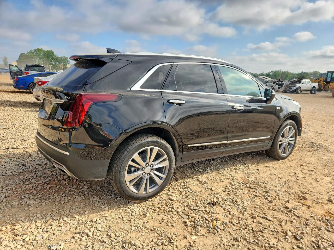 2025 Cadillac Xt5 Premium Luxury - zdjęcie 3
