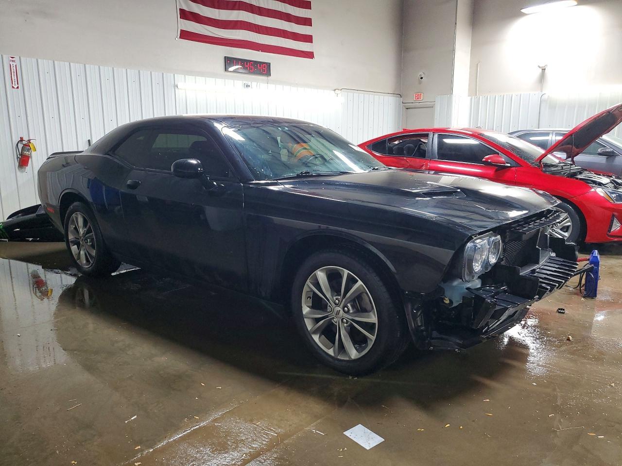 2020 Dodge Challenger Sxt - zdjęcie 4