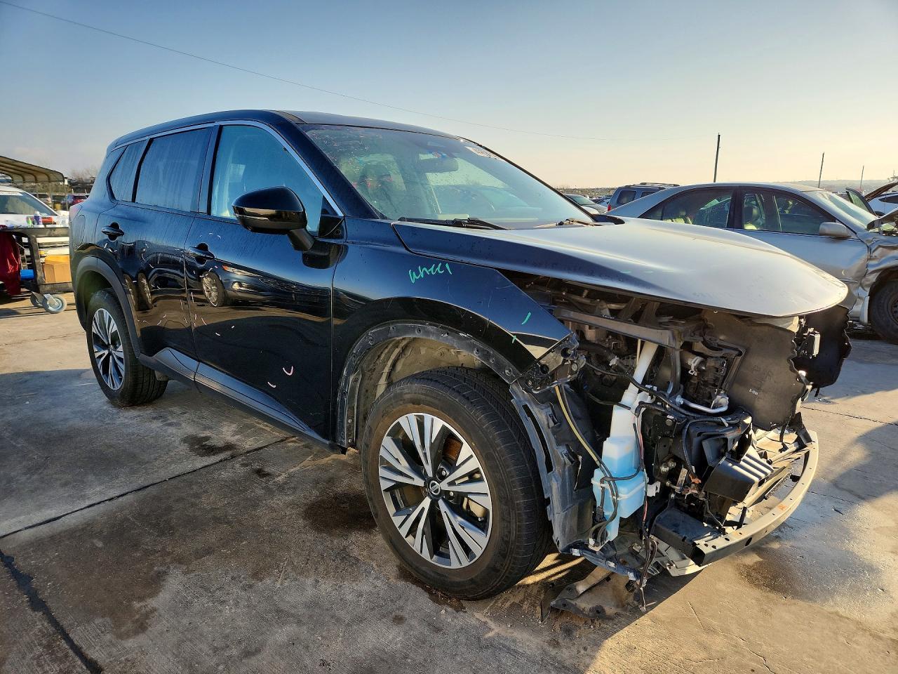 2021 Nissan Rogue Sv - zdjęcie 4