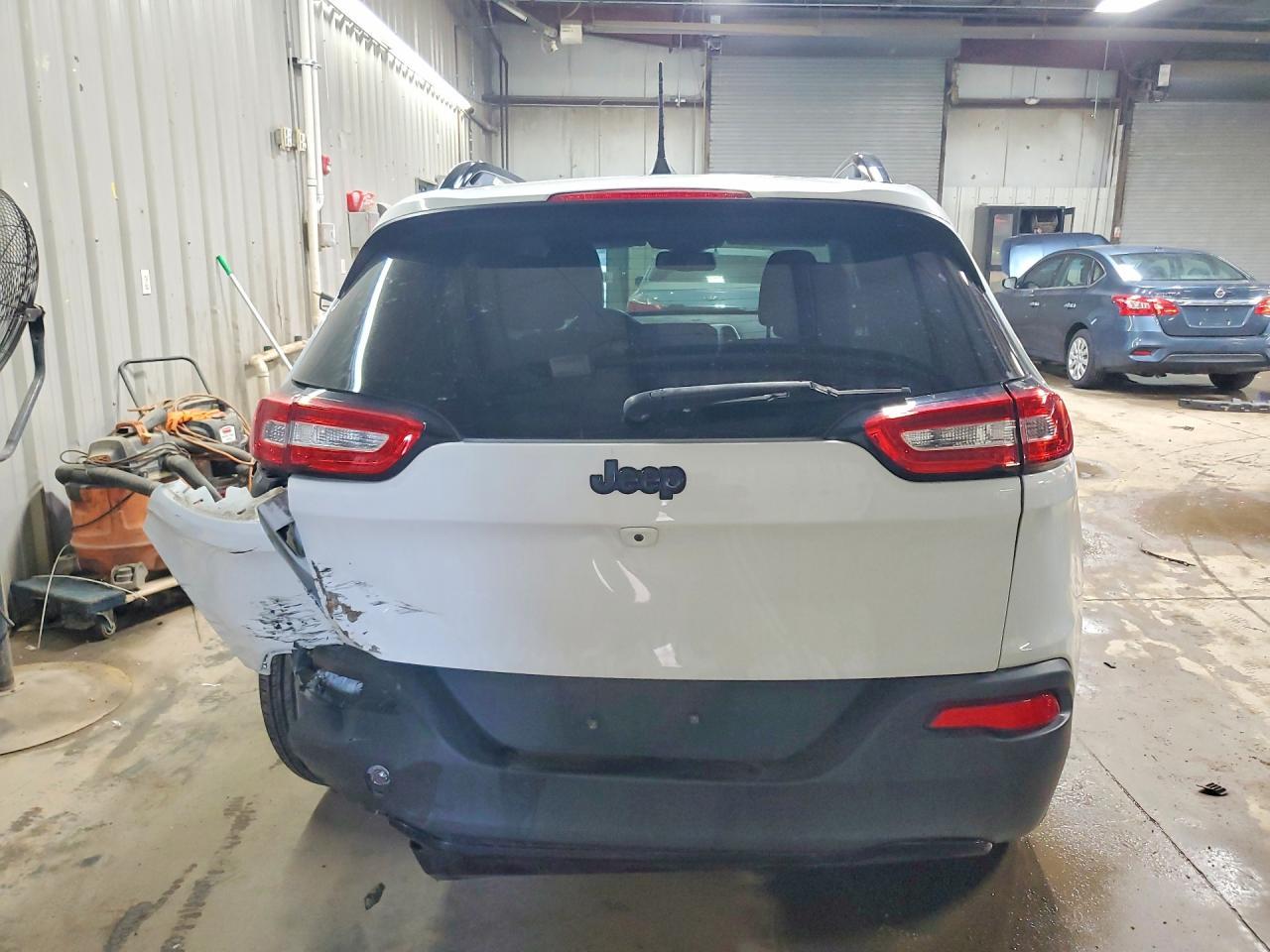 2018 Jeep Cherokee Latitude - zdjęcie 6