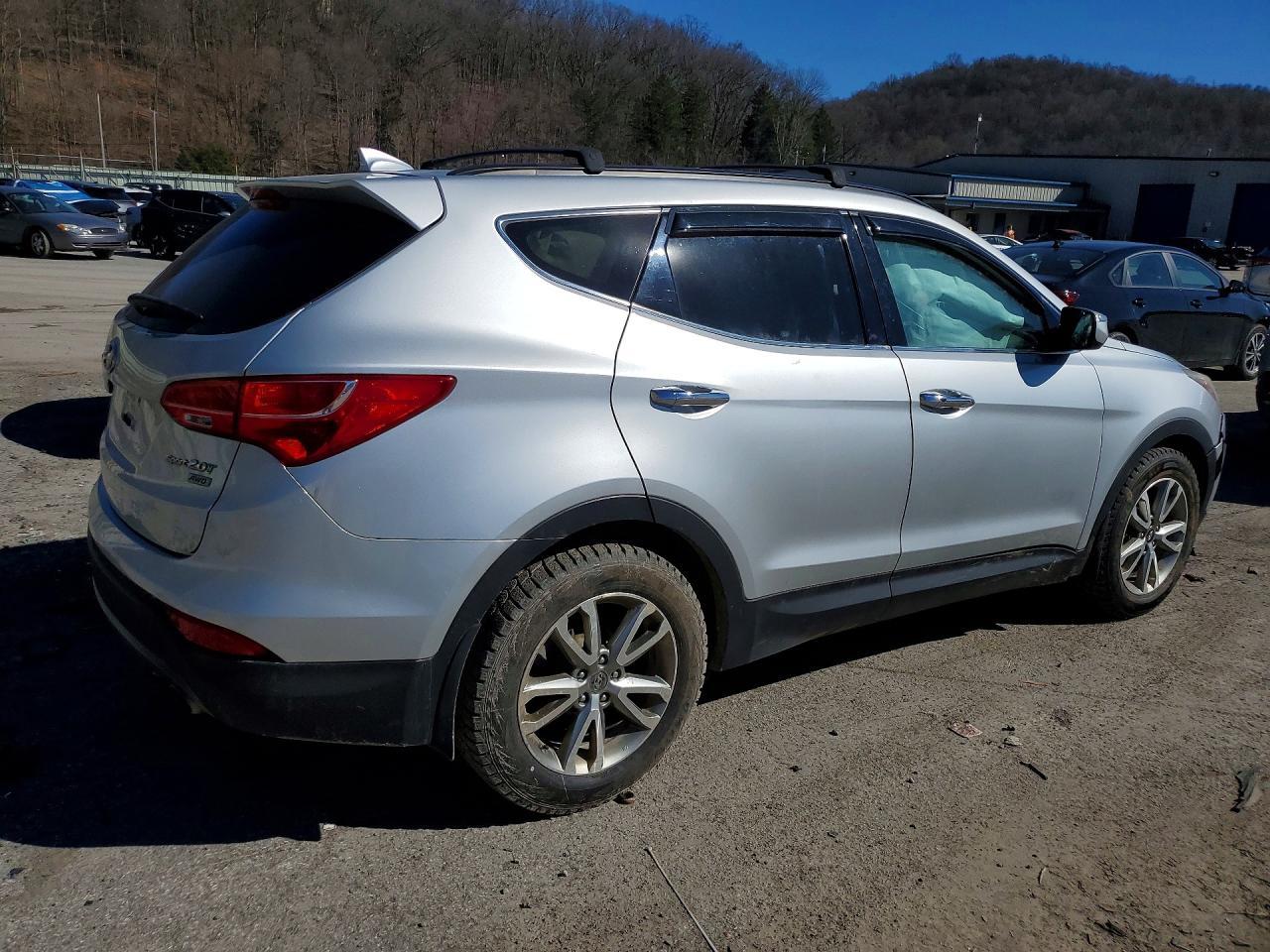 2015 Hyundai Santa Fe Sport 2.0T - zdjęcie 3