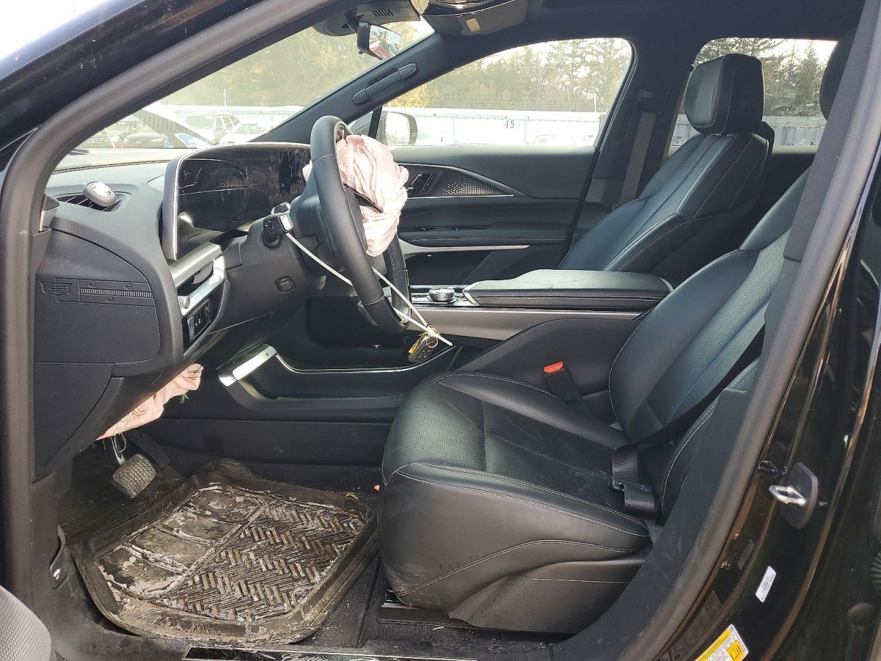 2023 Cadillac Lyriq Luxury - zdjęcie 7