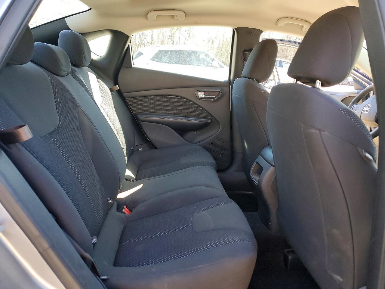 2016 Dodge Dart Sxt Sport - zdjęcie 10