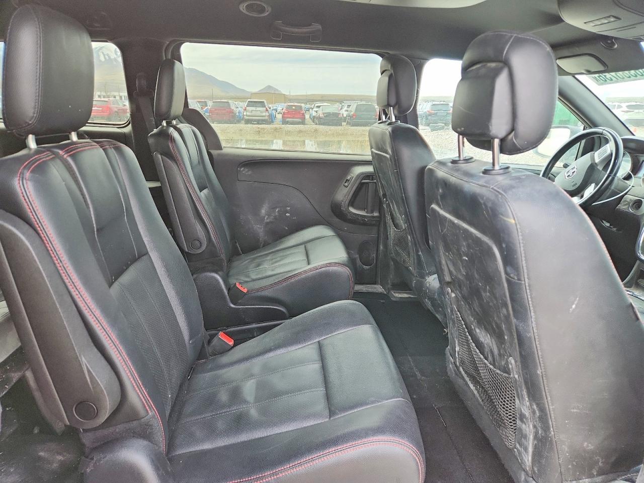 2016 Dodge Grand Caravan R - zdjęcie 10