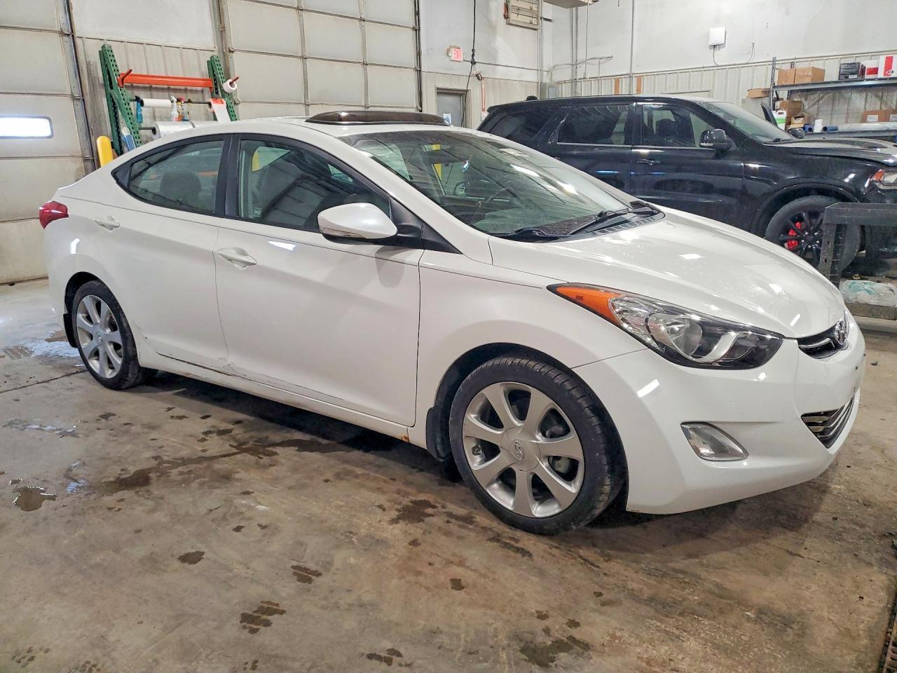 2013 Hyundai Elantra Limited - zdjęcie 4