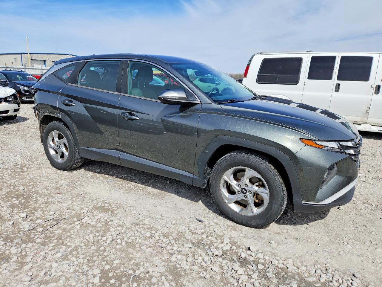 2022 Hyundai Tucson Se - zdjęcie 4