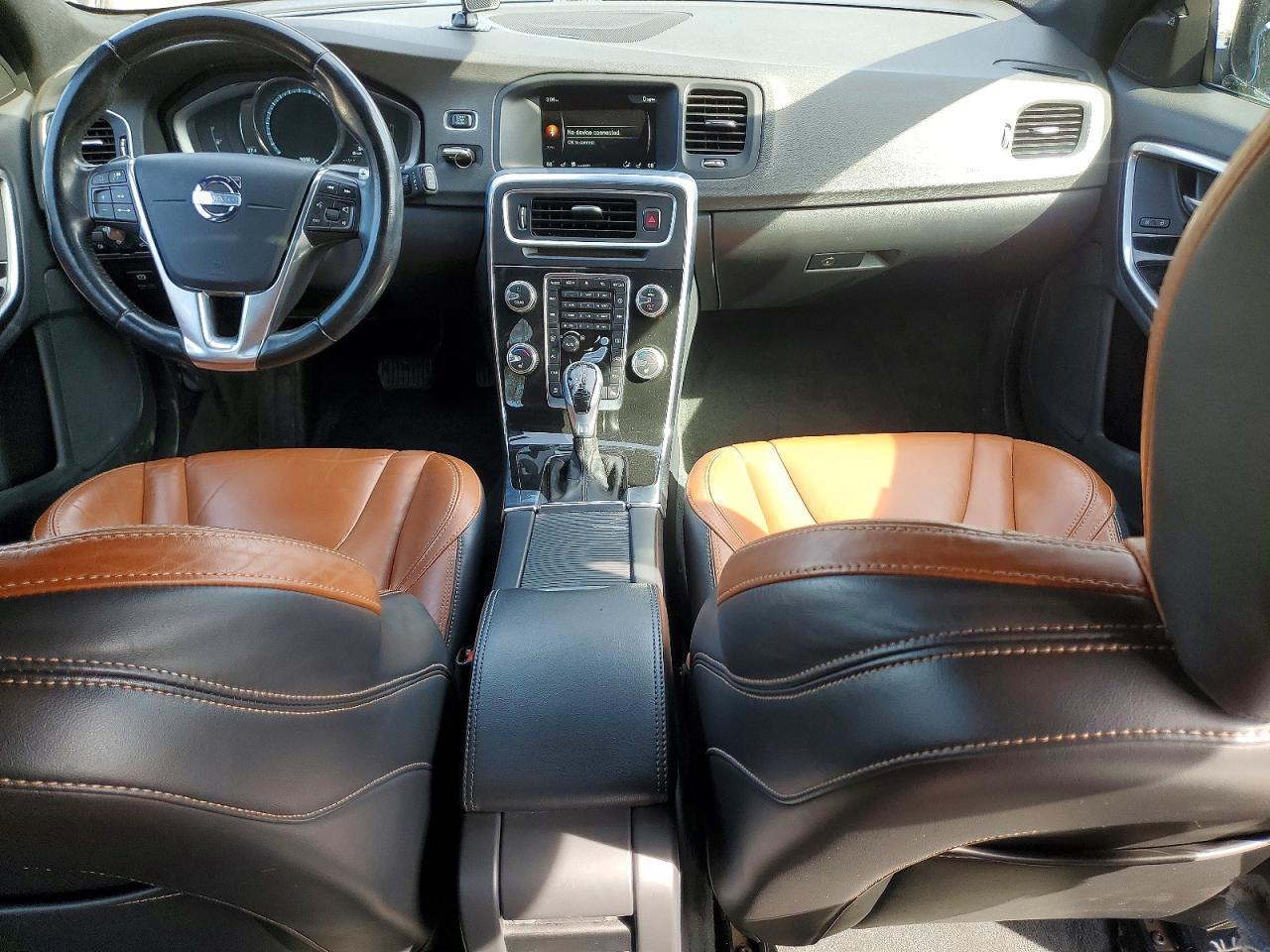 2015 Volvo V60 Platinum - zdjęcie 8