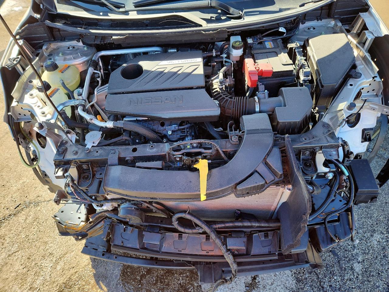 2025 Nissan Rogue Platinum - zdjęcie 12