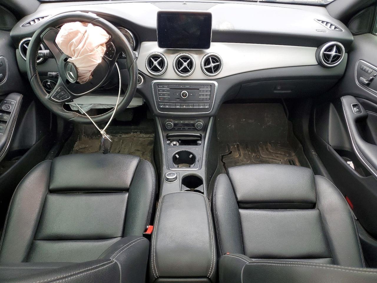 2016 Mercedes-Benz Gla 250 4Matic - zdjęcie 8