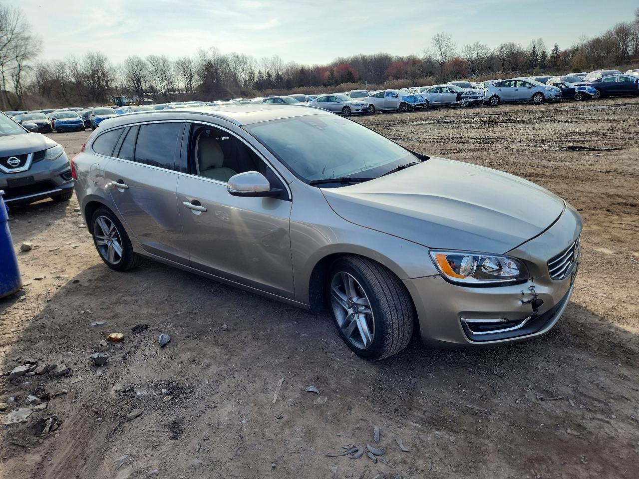 2015 Volvo V60 Premier - zdjęcie 4