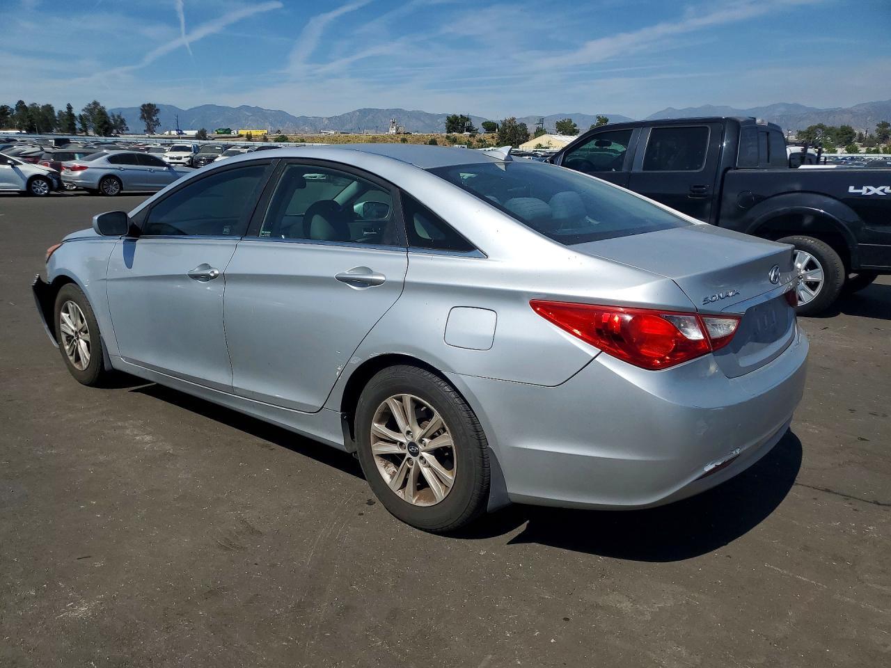2013 Hyundai Sonata Gls - zdjęcie 2