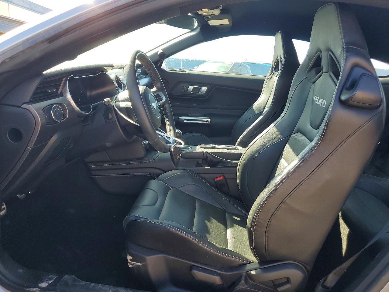 2022 Ford Mustang Gt - zdjęcie 7