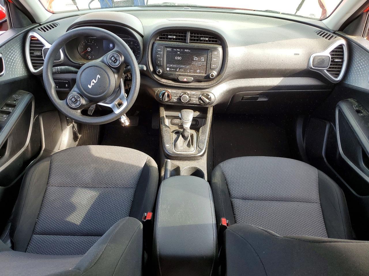 2022 Kia Soul Lx - zdjęcie 8