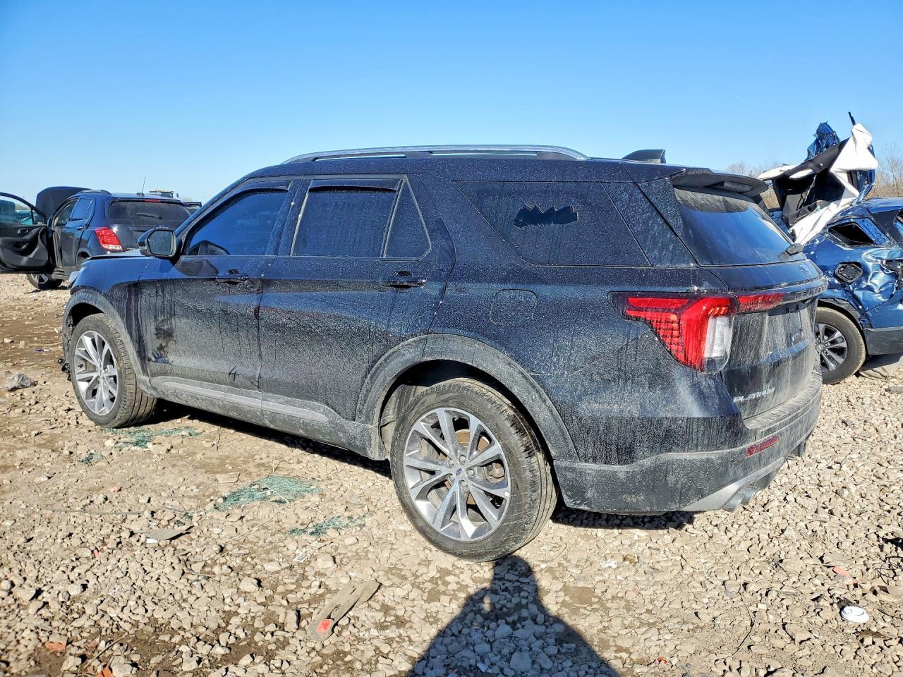 2025 Ford Explorer Platinum - zdjęcie 2