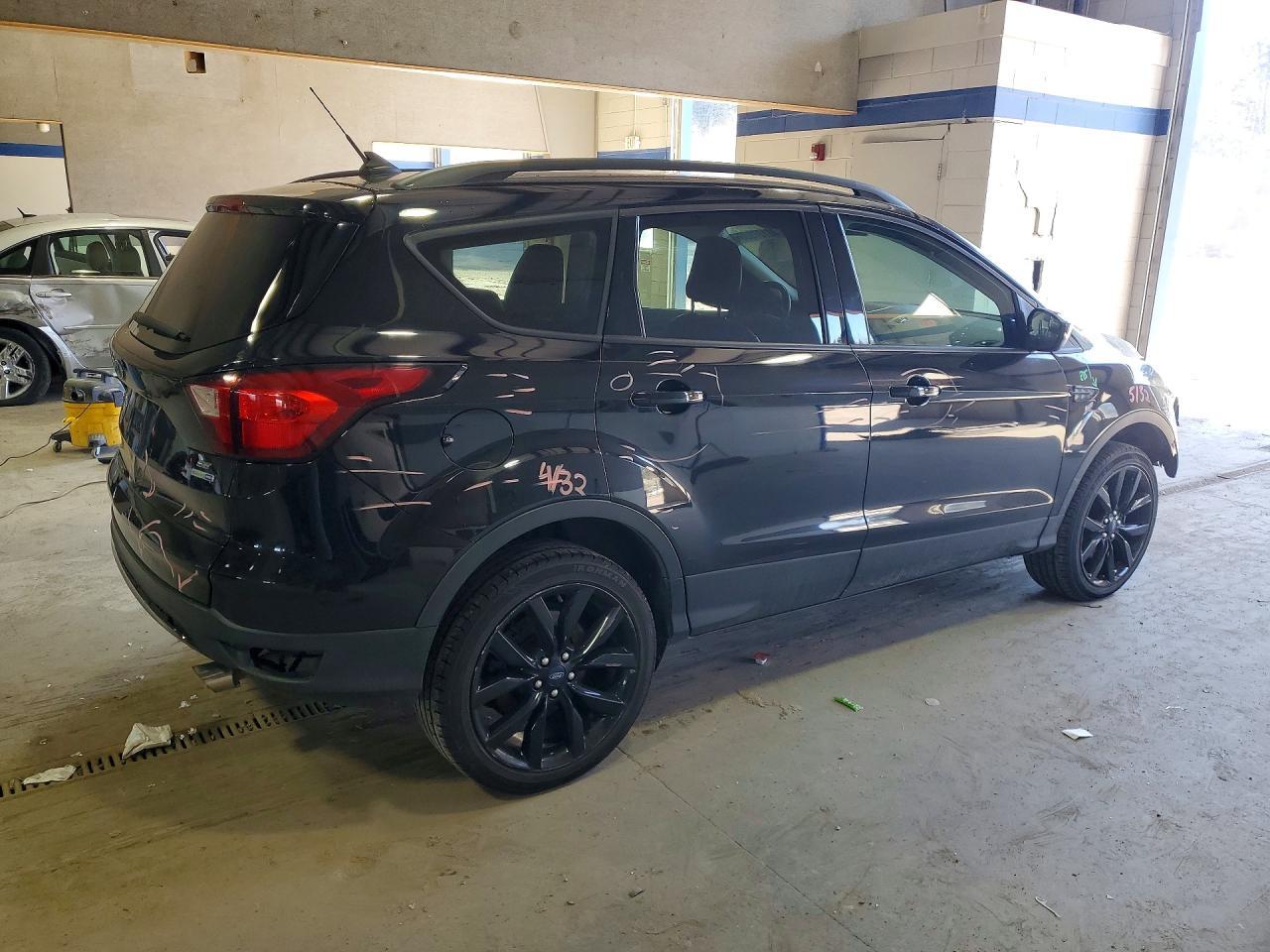 2019 Ford Escape Se - zdjęcie 3