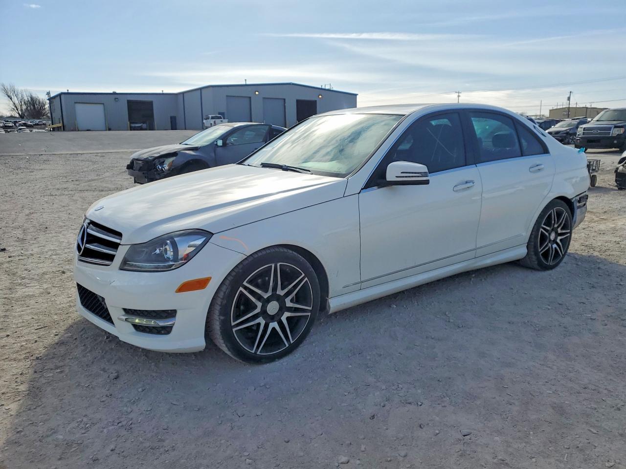 2014 Mercedes-Benz C 250 - zdjęcie główne