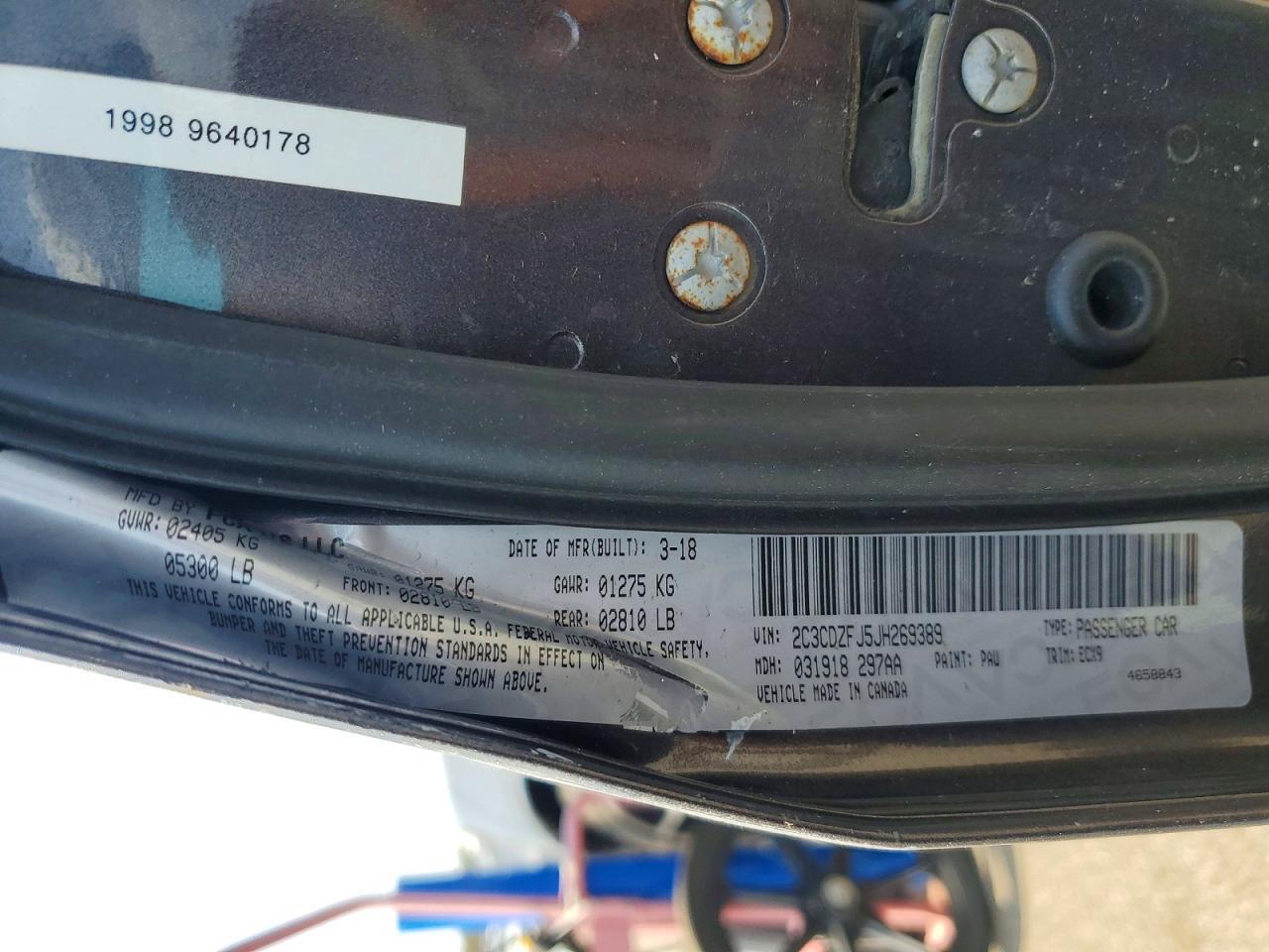 2018 Dodge Challenger R - zdjęcie 12