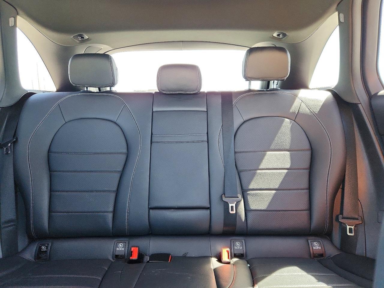 2021 Mercedes-Benz Glc 300 - zdjęcie 10