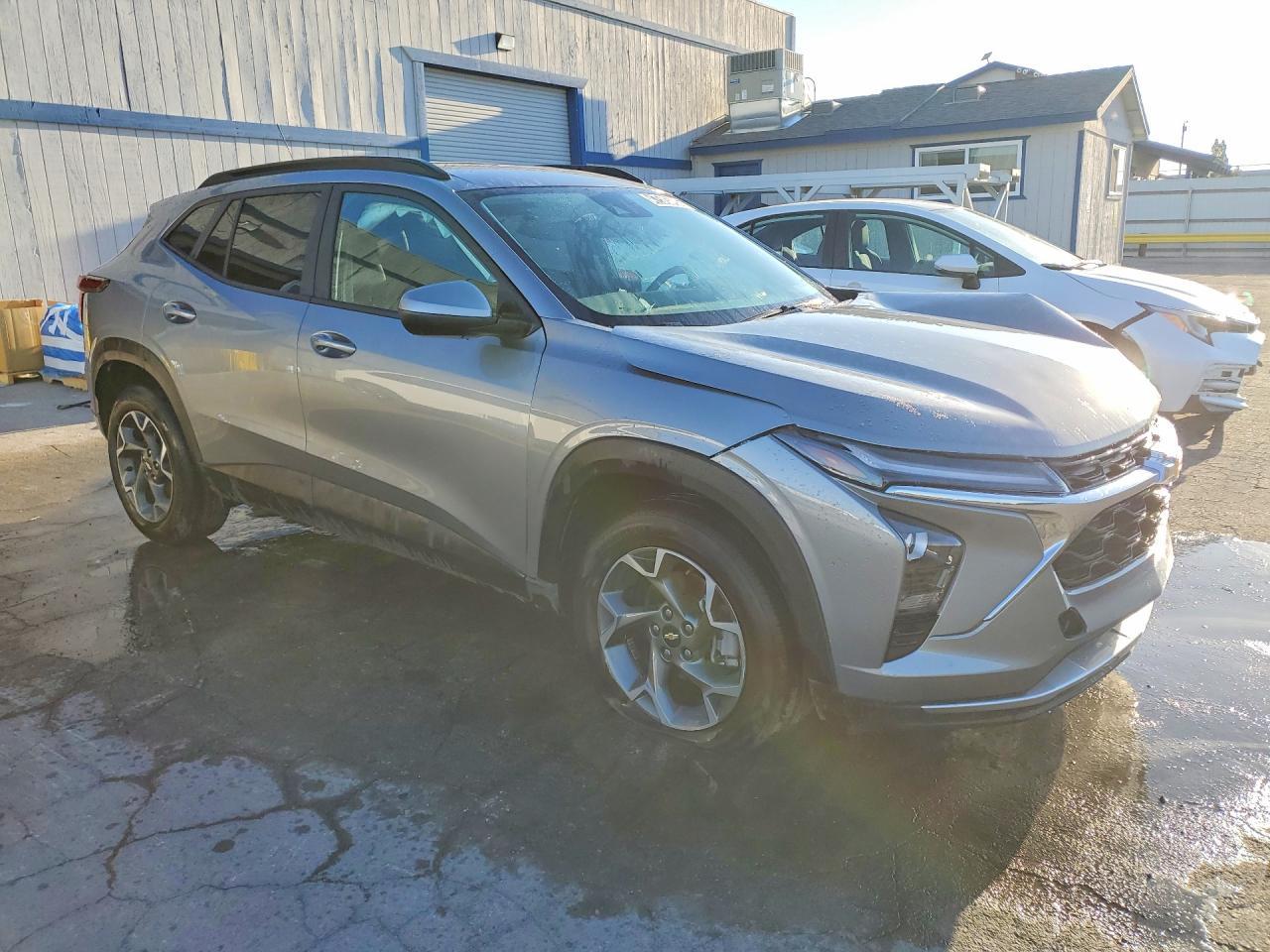2025 Chevrolet Trax 1Lt - zdjęcie 4