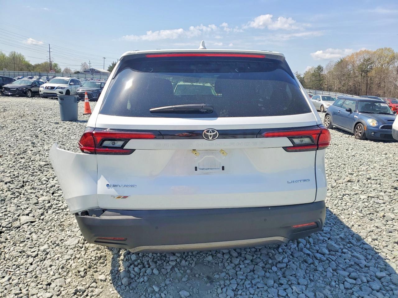 2026 Toyota Grand Highlander Hybrid Limited - zdjęcie 6