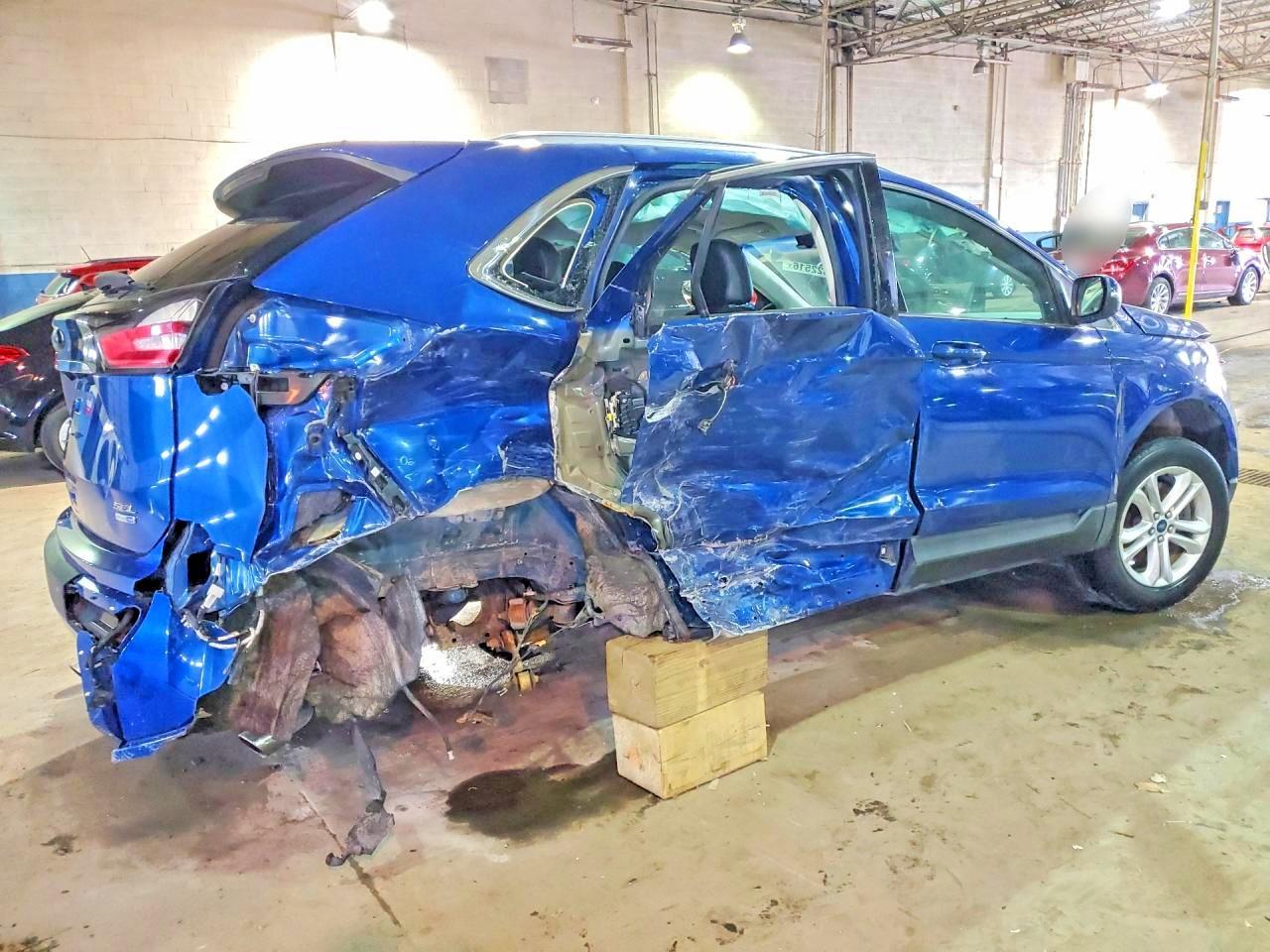 2020 Ford Edge Sel - zdjęcie 3