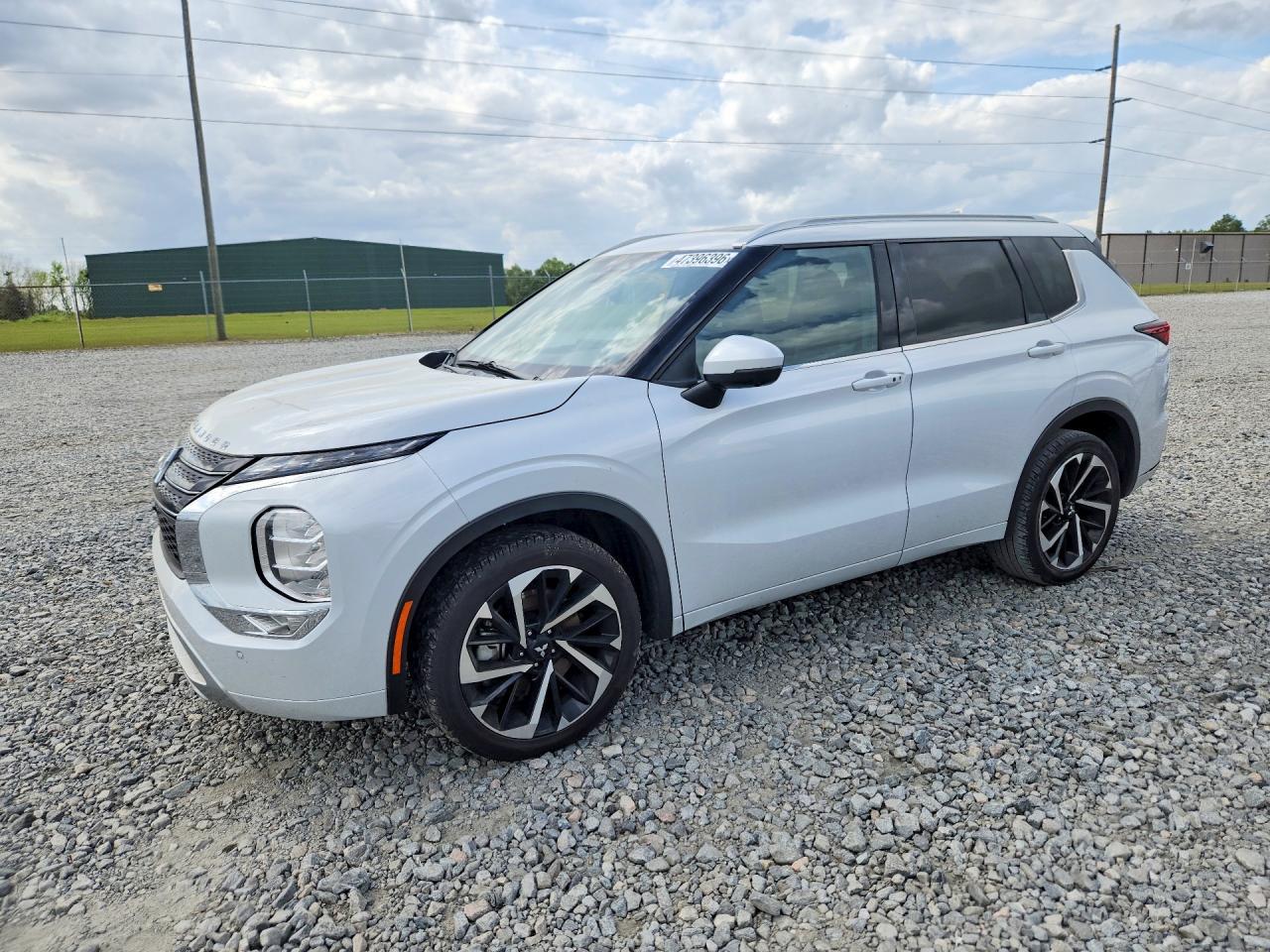 2024 Mitsubishi Outlander Sel - zdjęcie główne