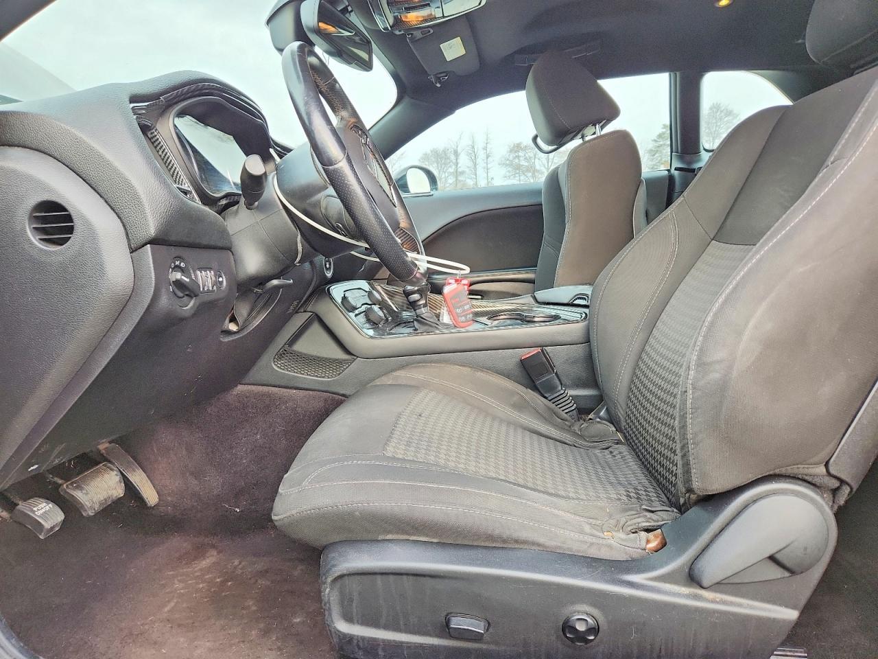 2016 Dodge Challenger Sxt - zdjęcie 7