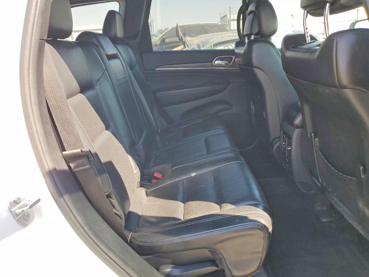 2016 Jeep Grand Cherokee Limited - zdjęcie 11