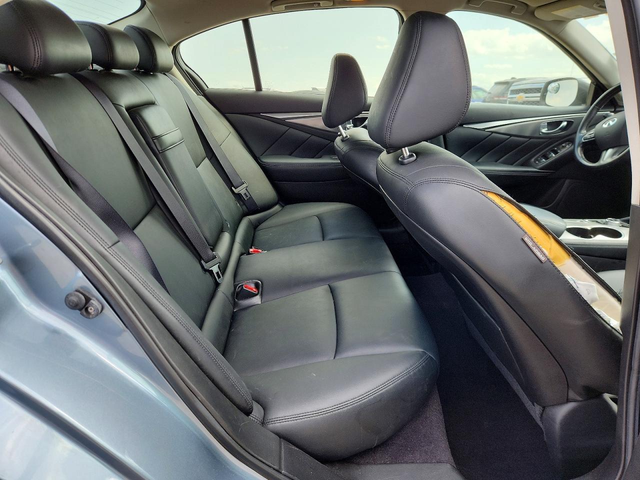 2016 Infiniti Q50 2.0T Premium - zdjęcie 10