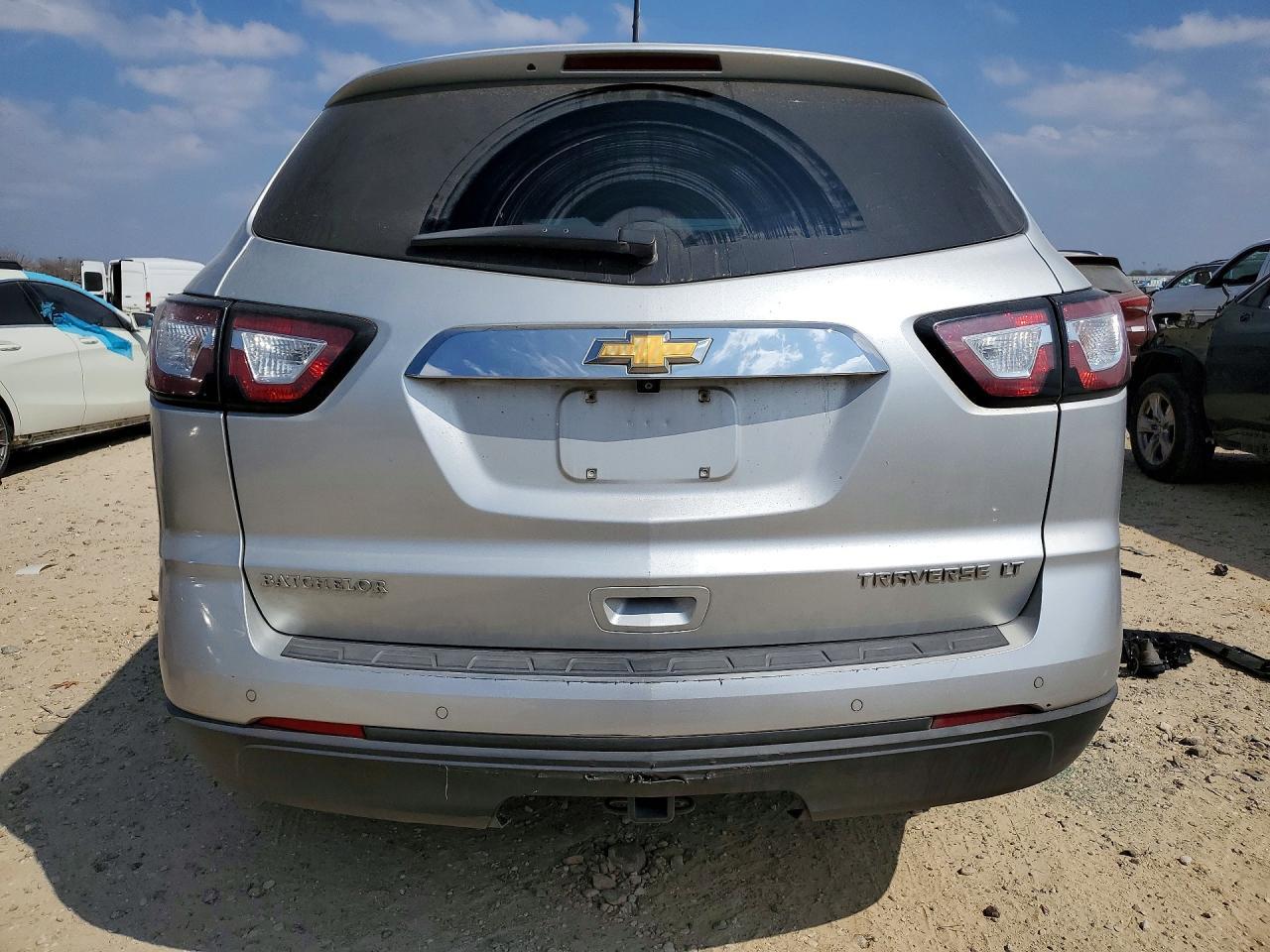 2015 Chevrolet Traverse Lt - zdjęcie 6