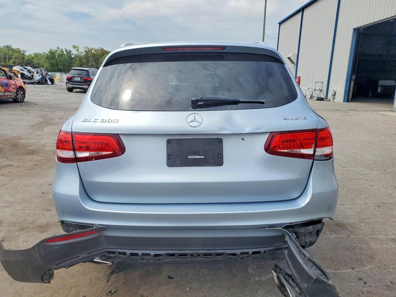 2017 Mercedes-Benz Glc 300 4Matic - zdjęcie 6