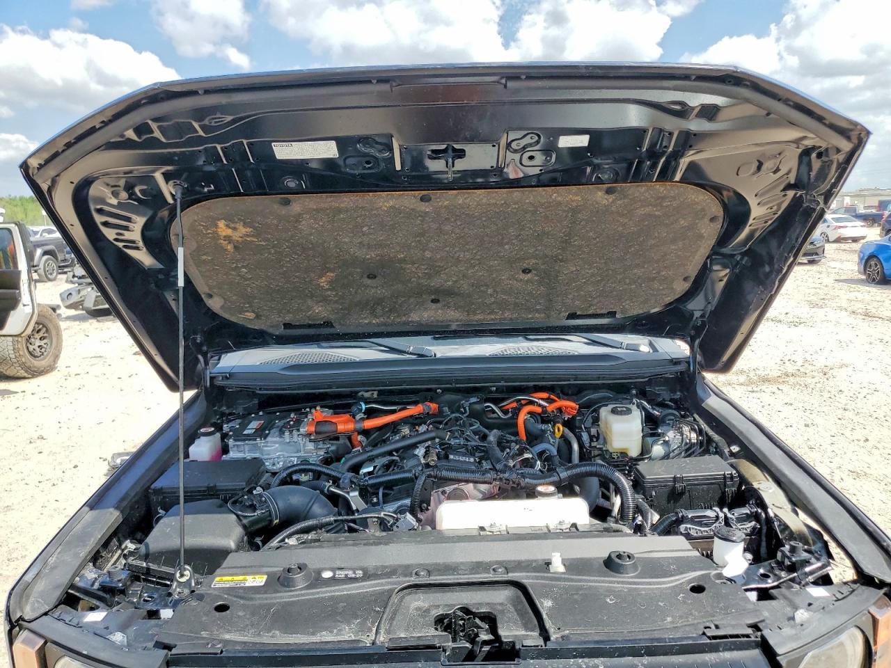 2025 Toyota Land Cruiser 1958 - zdjęcie 12