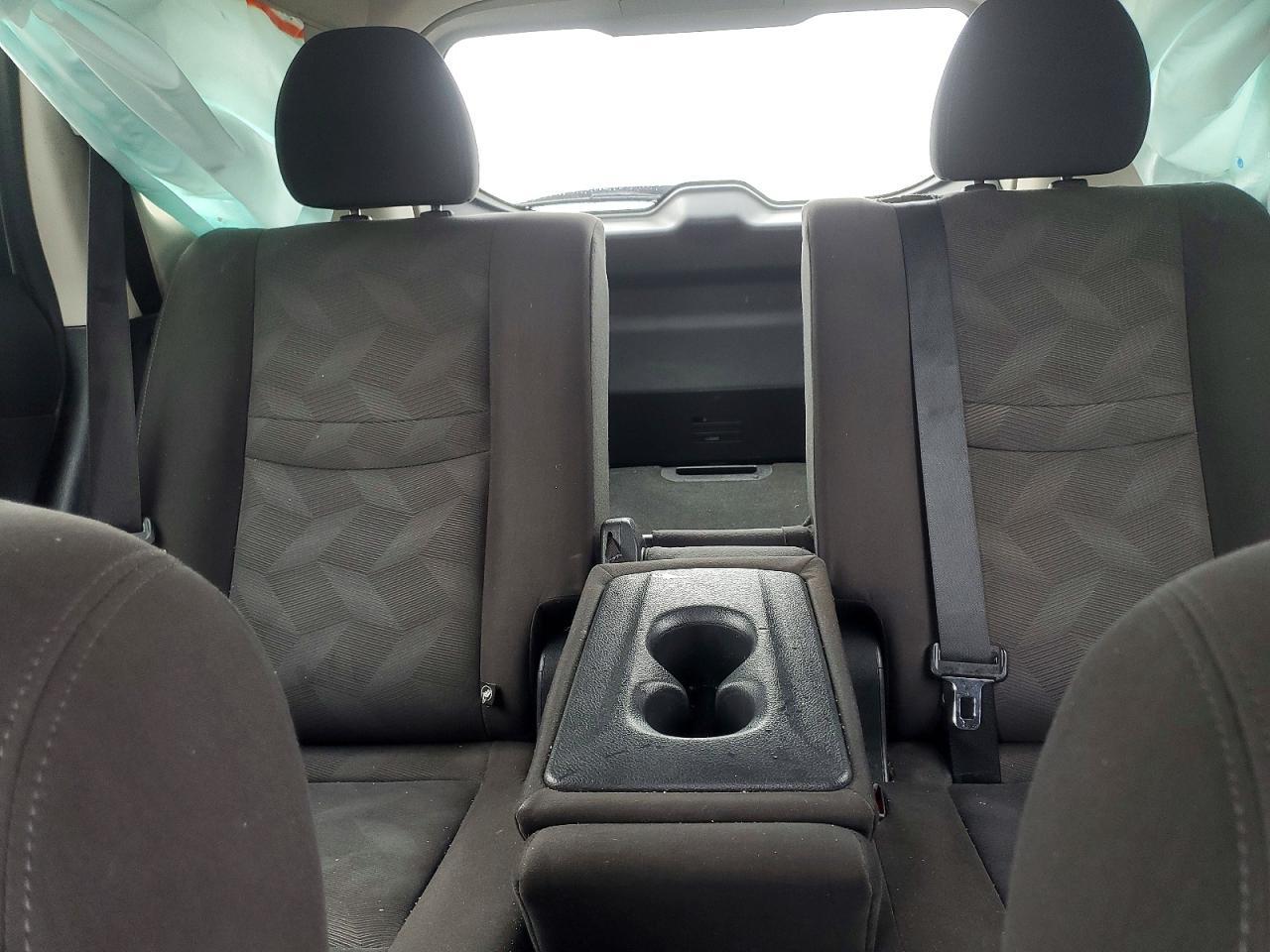 2016 Nissan Rogue Sv - zdjęcie 10