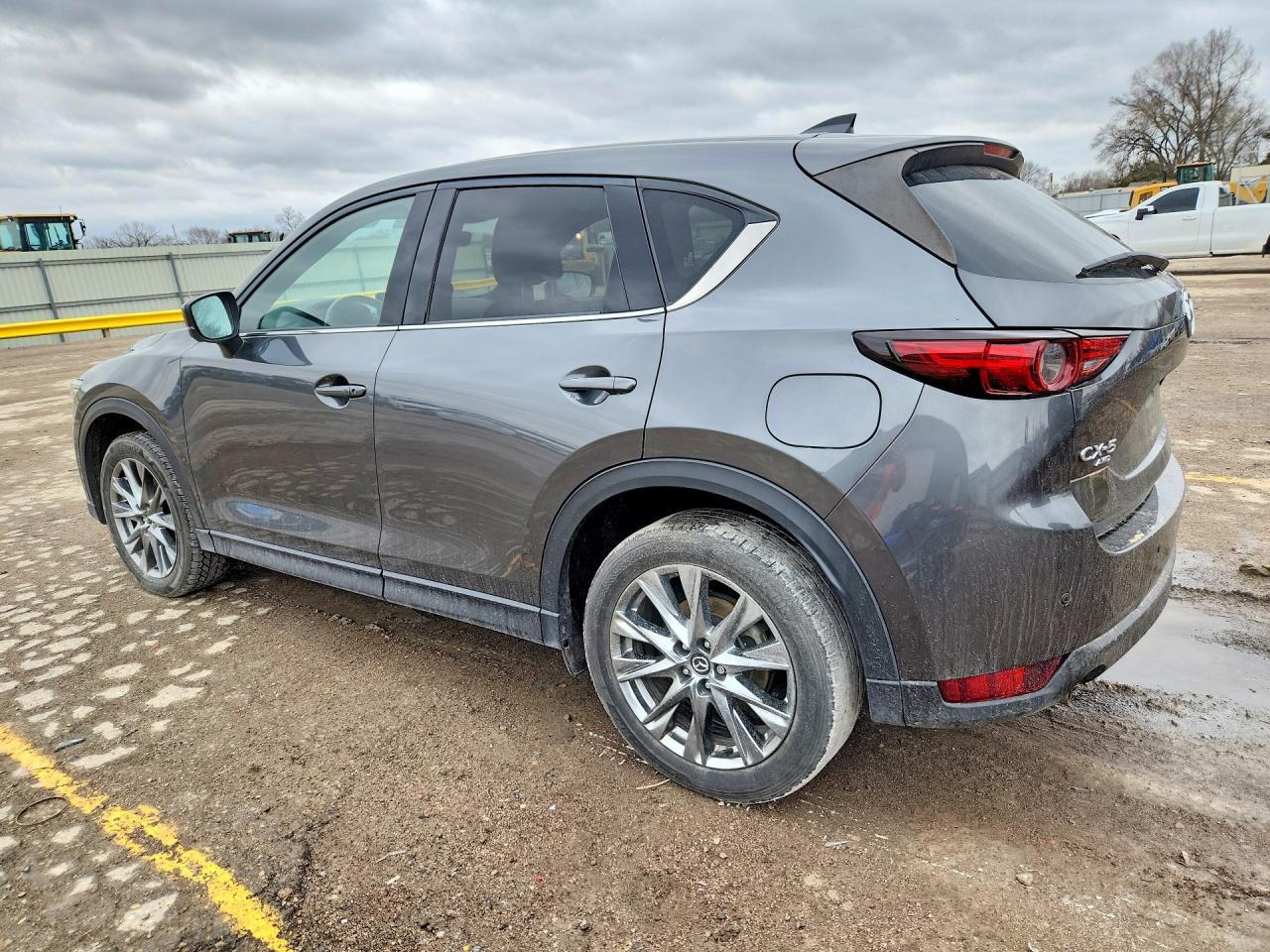 2021 Mazda Cx-5 Signature - zdjęcie 2