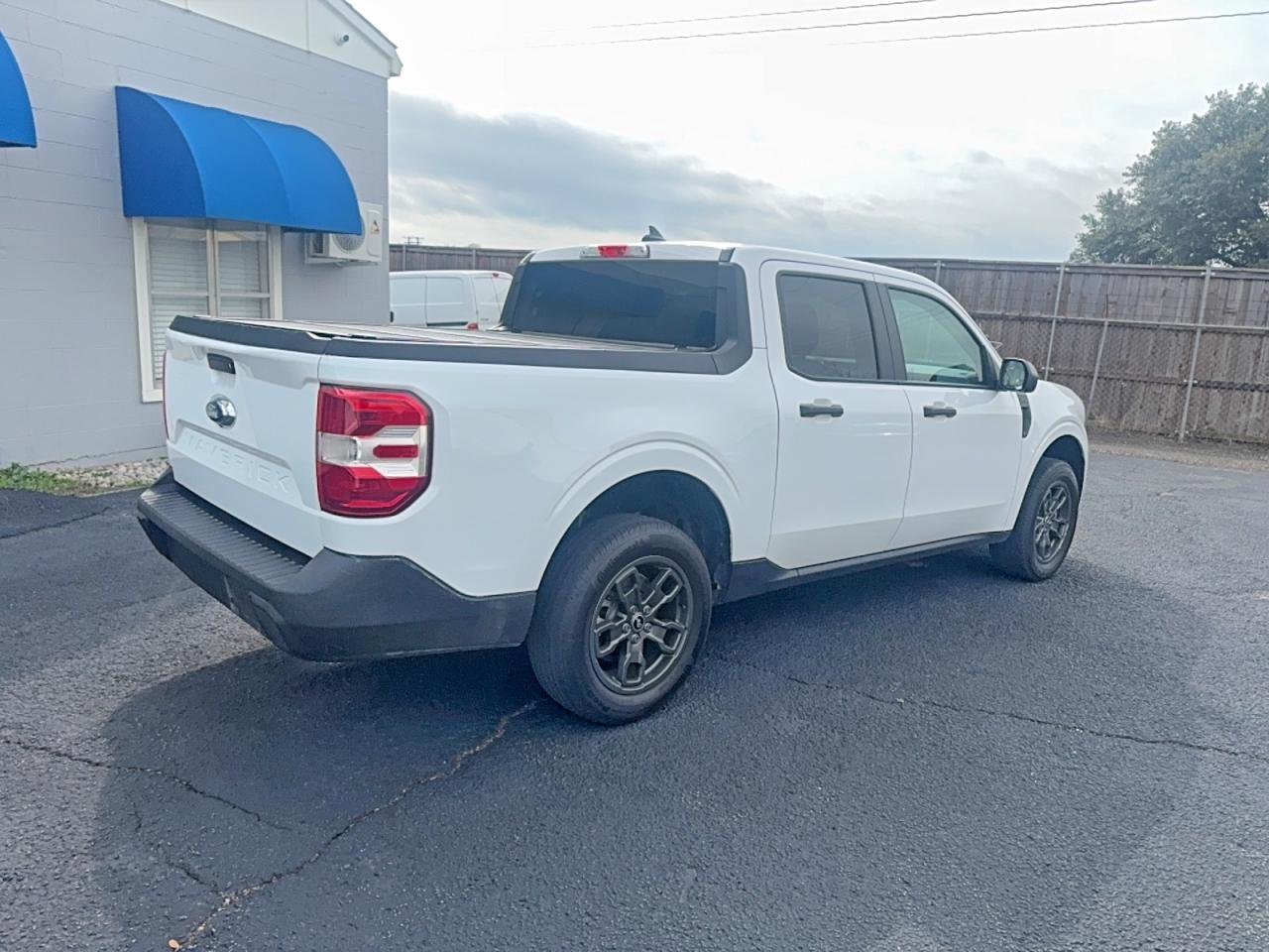 2024 Ford Maverick Xl - zdjęcie 4