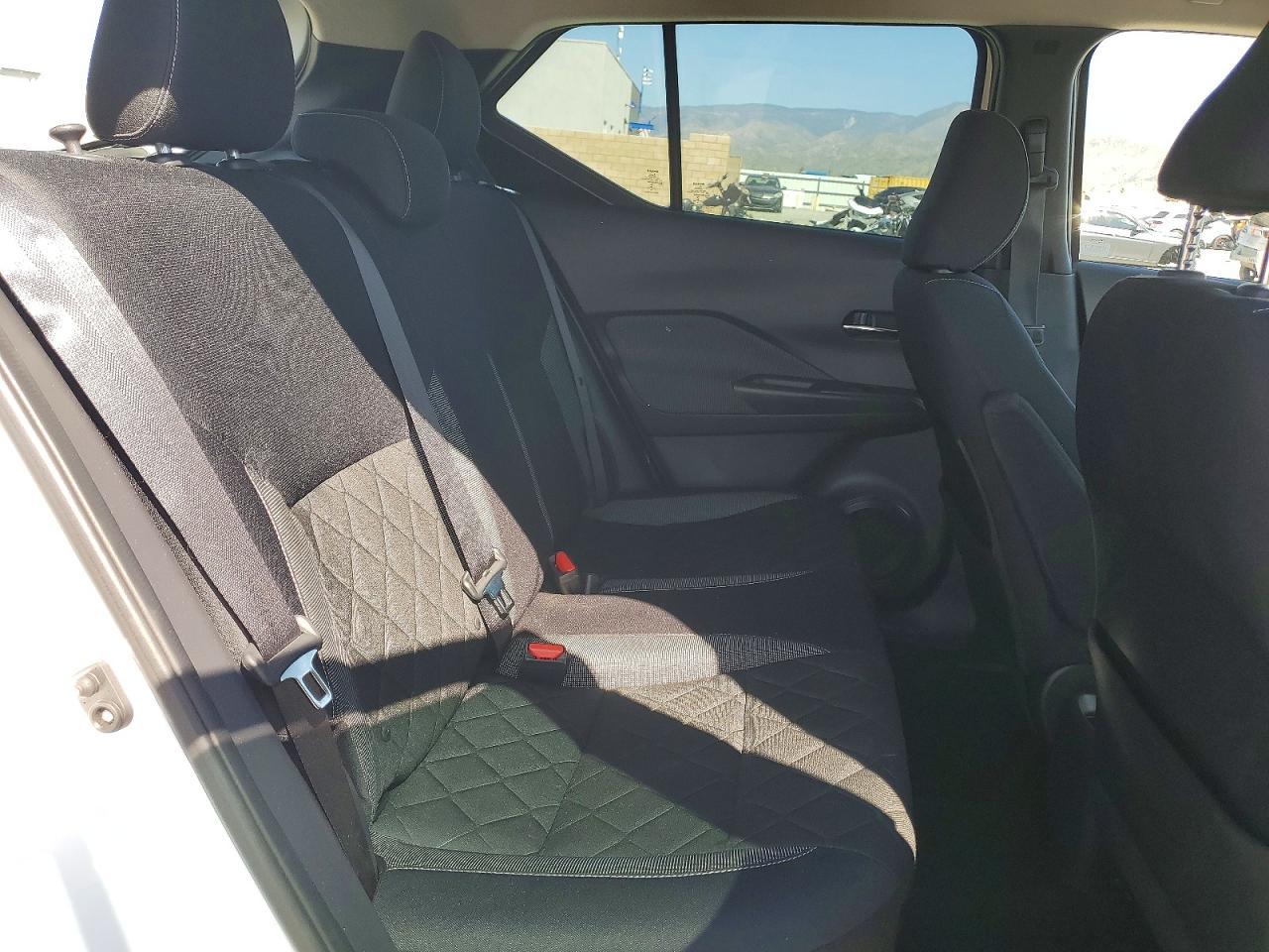 2018 Nissan Kicks Sv - zdjęcie 11