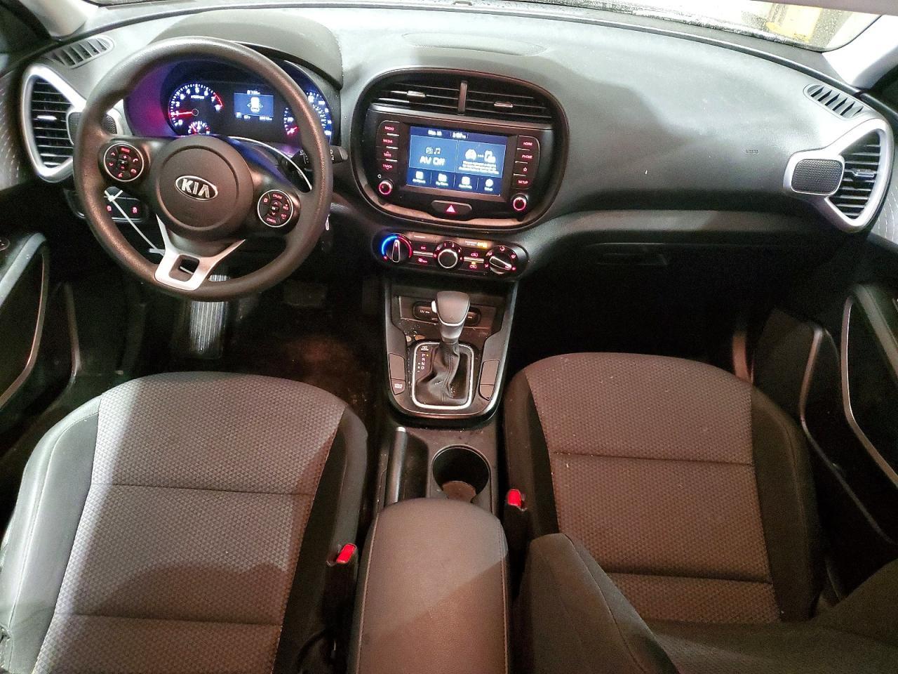 2021 Kia Soul Lx - zdjęcie 8