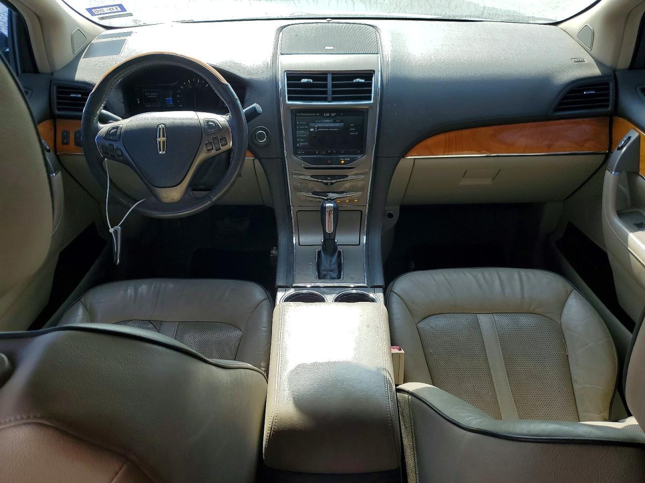 2014 Lincoln Townhouse Mkx - zdjęcie 8